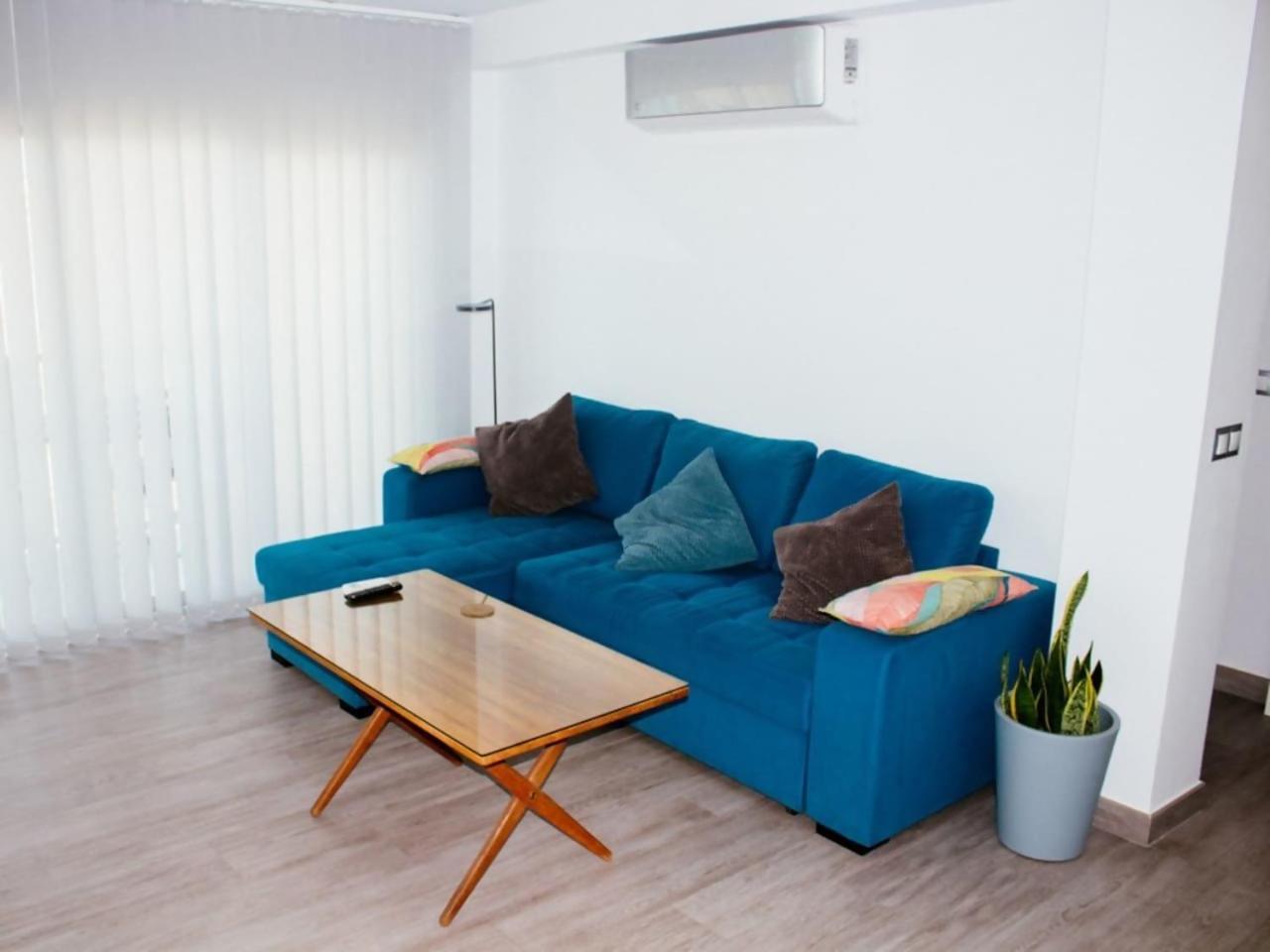 Loft En Residencial 1ª Linea Con Piscina Apartment Алгаробо-Коста Екстериор снимка