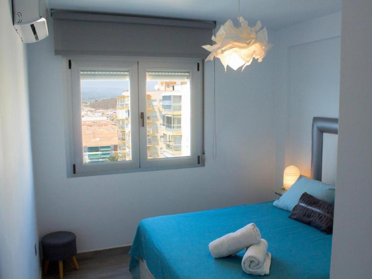 Loft En Residencial 1ª Linea Con Piscina Apartment Алгаробо-Коста Екстериор снимка