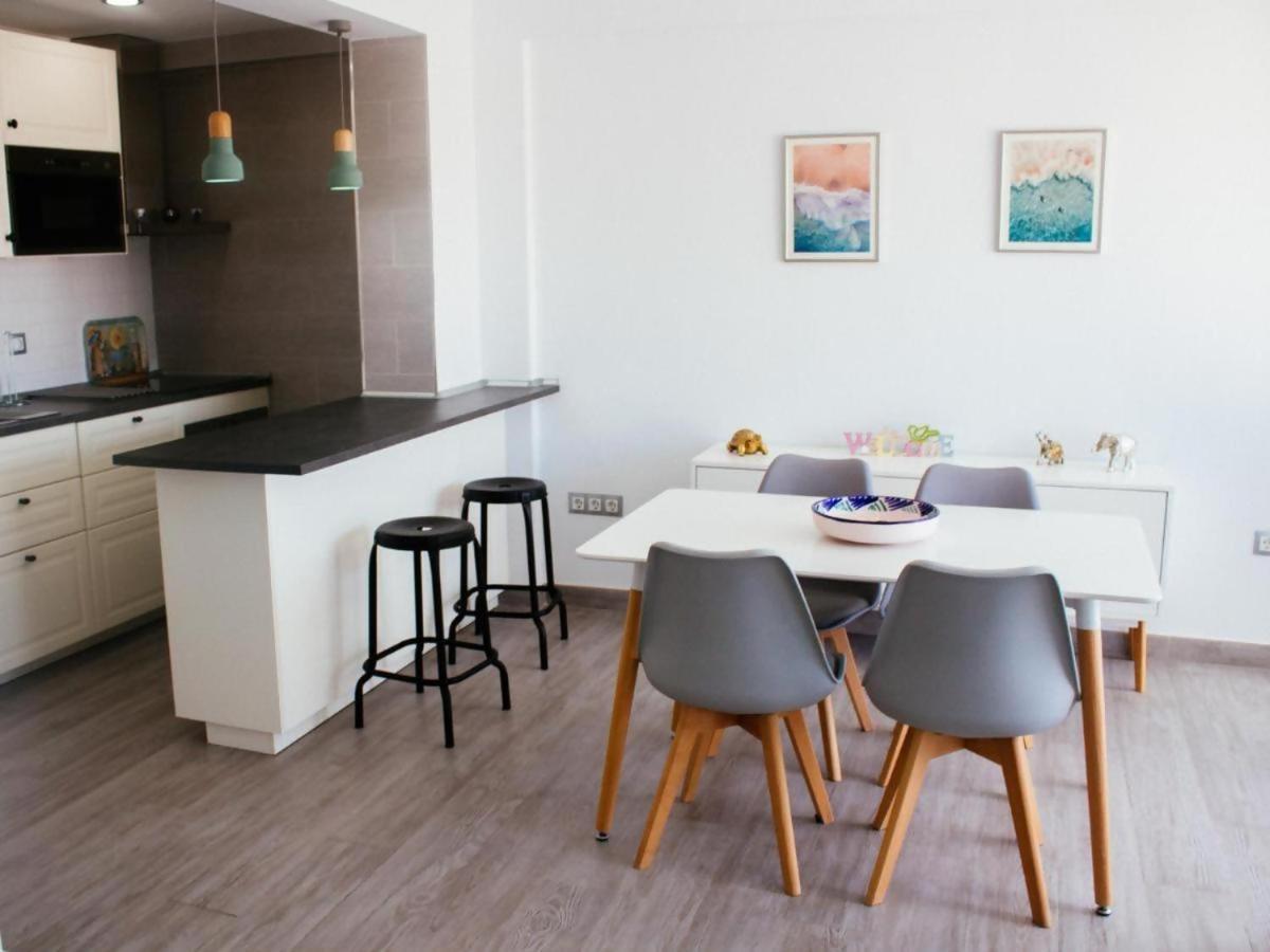 Loft En Residencial 1ª Linea Con Piscina Apartment Алгаробо-Коста Екстериор снимка