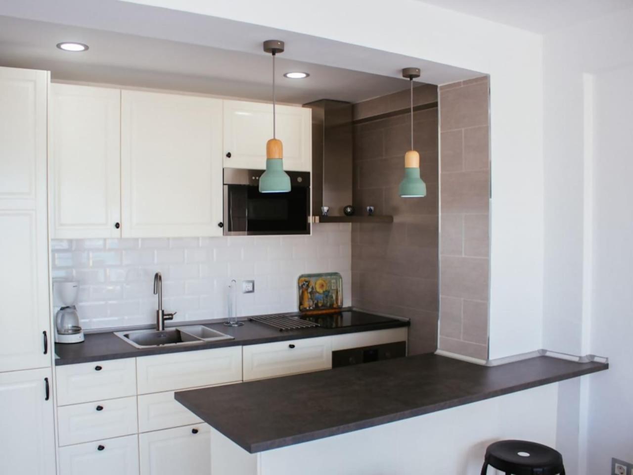 Loft En Residencial 1ª Linea Con Piscina Apartment Алгаробо-Коста Екстериор снимка