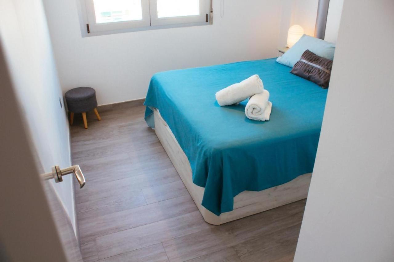 Loft En Residencial 1ª Linea Con Piscina Apartment Алгаробо-Коста Екстериор снимка