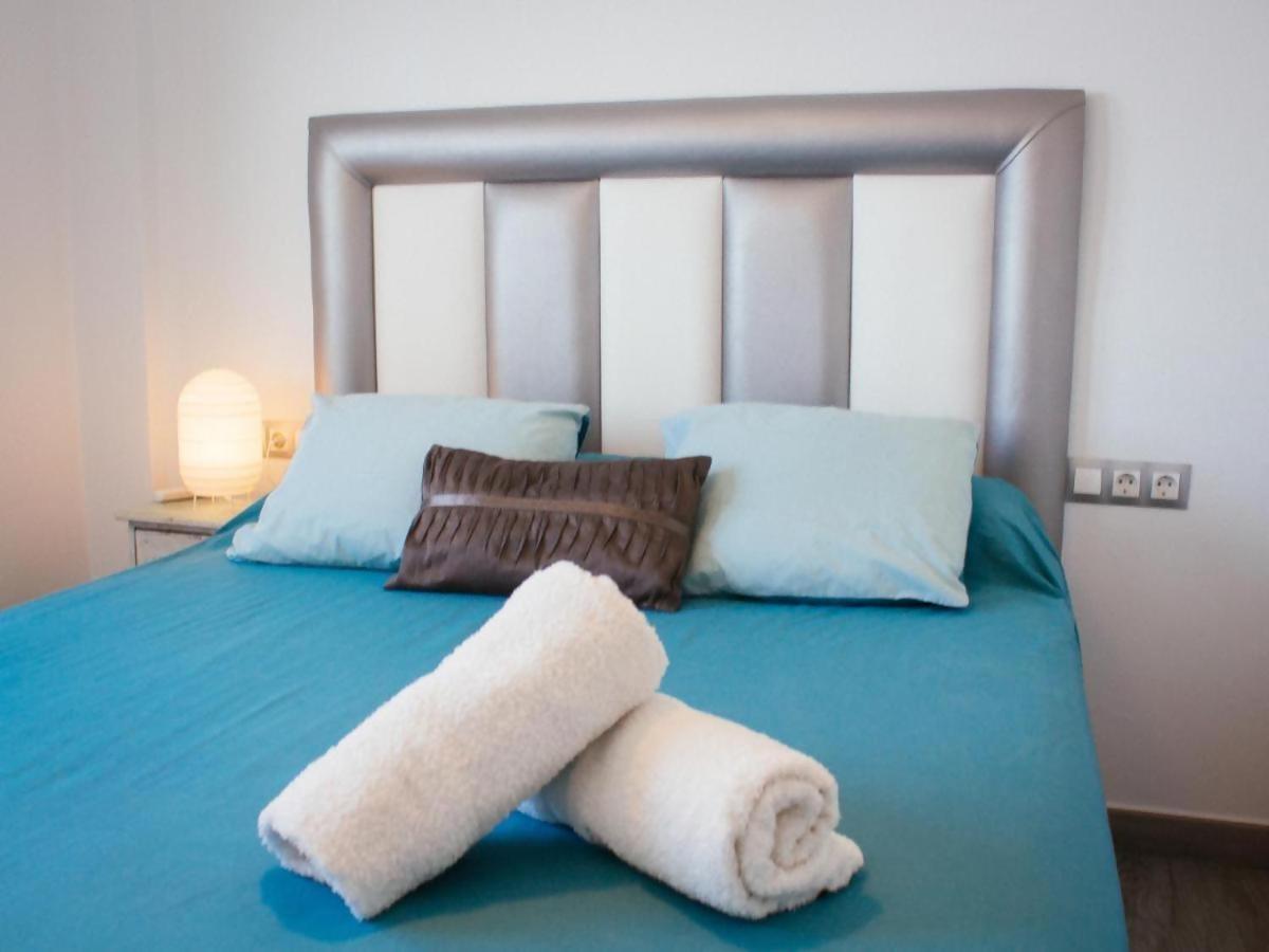 Loft En Residencial 1ª Linea Con Piscina Apartment Алгаробо-Коста Екстериор снимка